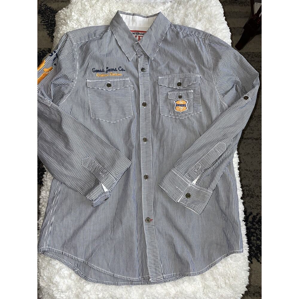 Guess Outdoor Division boys sz. 16/18 button up collar shirt. Exc. condition